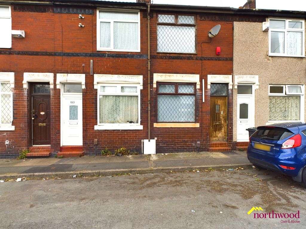 Property photo 1 of 5