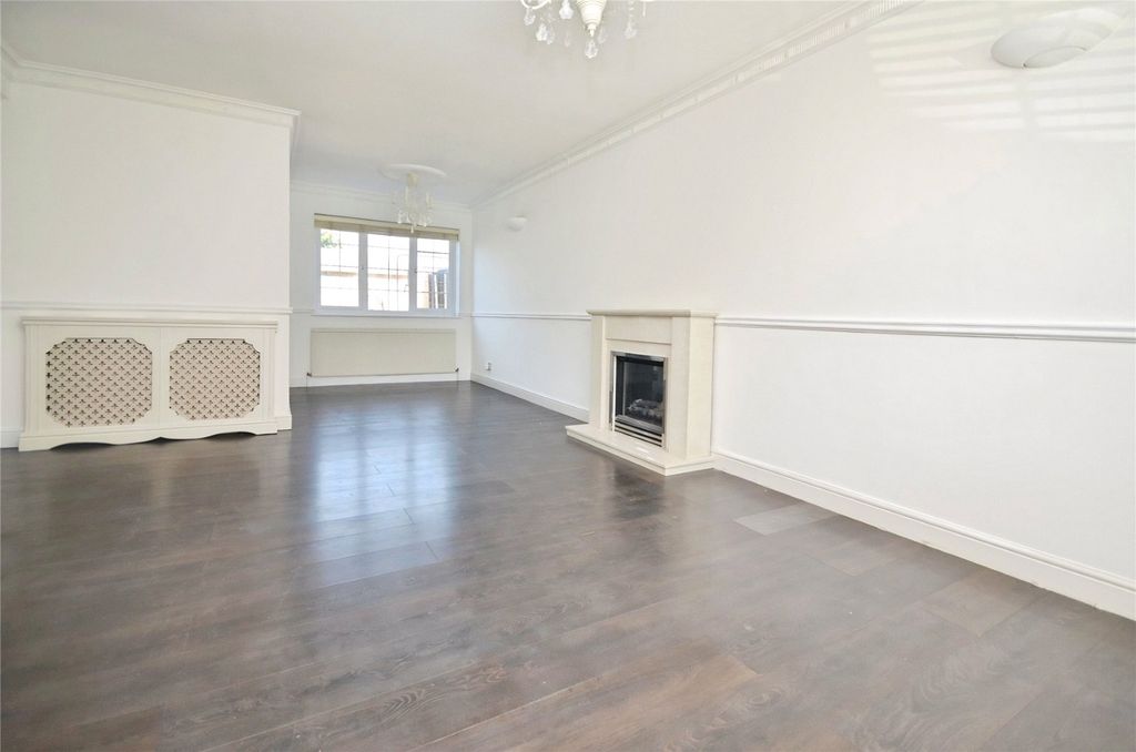 Property photo 2 of 12 Picture No. 12