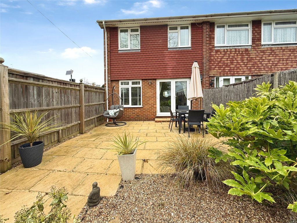 Property photo 2 of 16 Picture No. 19