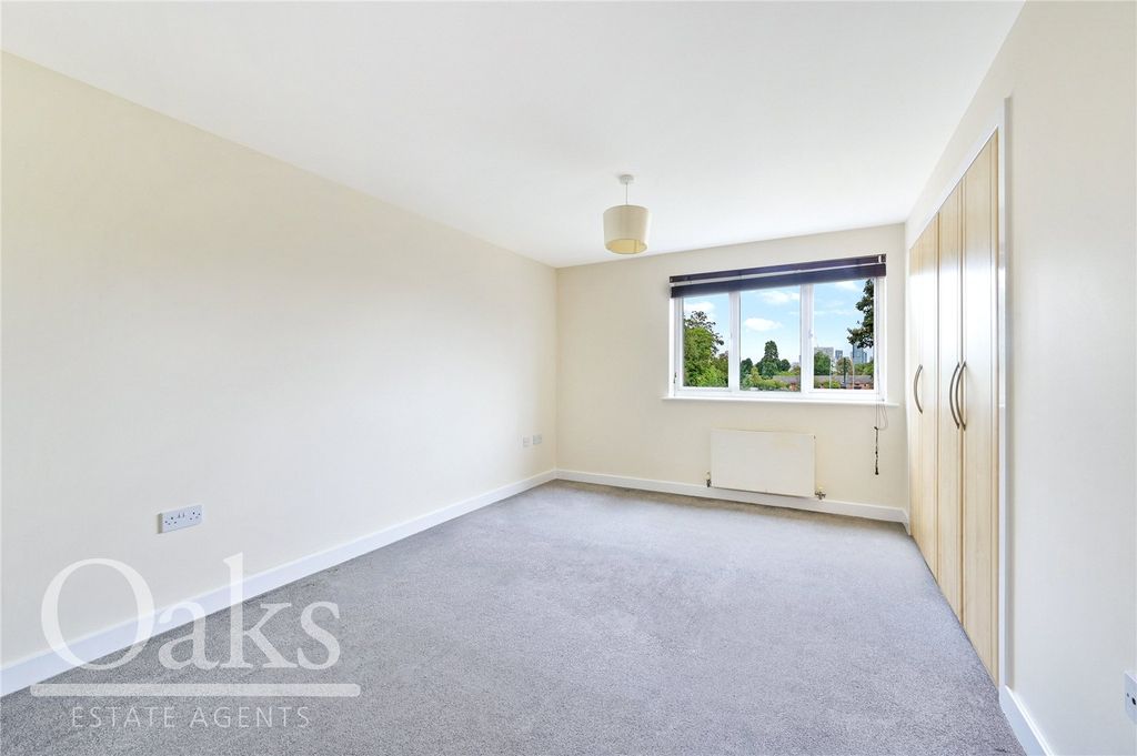 Property photo 3 of 8 Picture No. 02