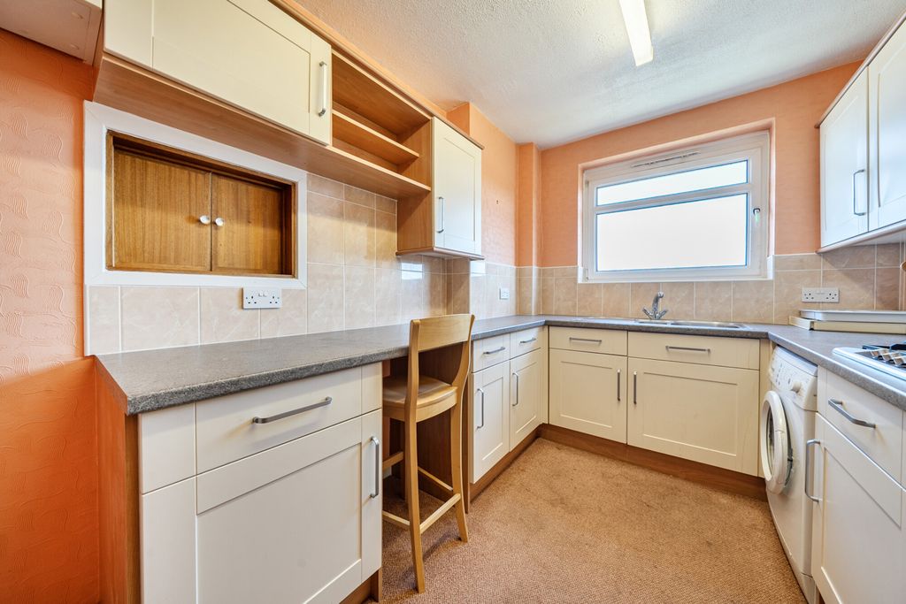 Property photo 2 of 19 1483060-14-6A3A98...