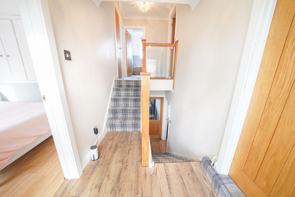 Property photo 2 of 24 Img_1357