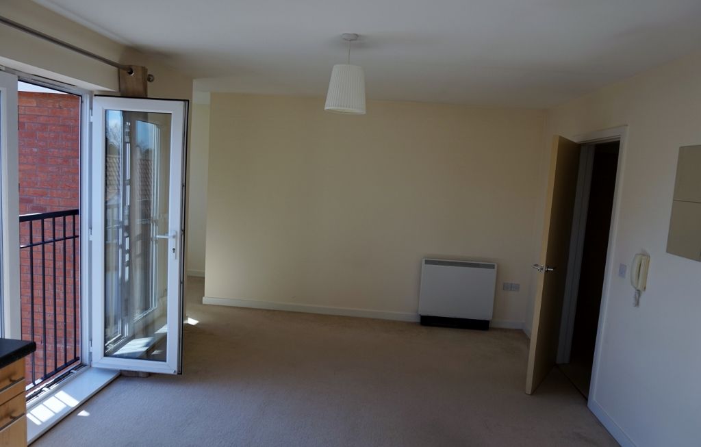 Property photo 3 of 14