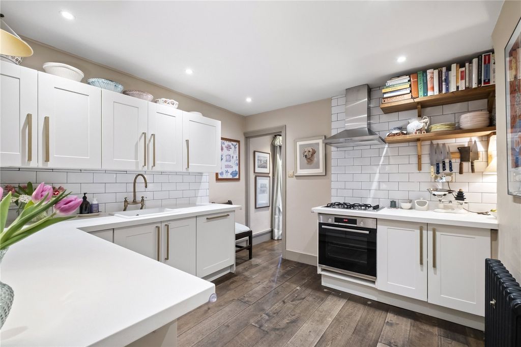 Property photo 2 of 12 Picture No. 39