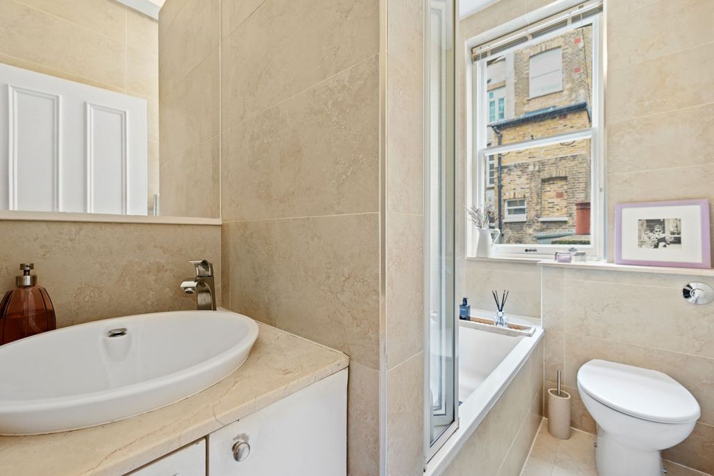 Property photo 2 of 4