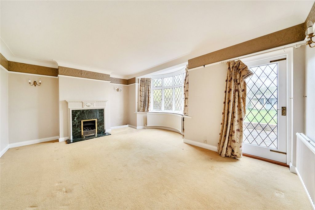 Property photo 3 of 15 Picture No. 04