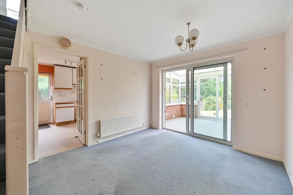 Property photo 3 of 14