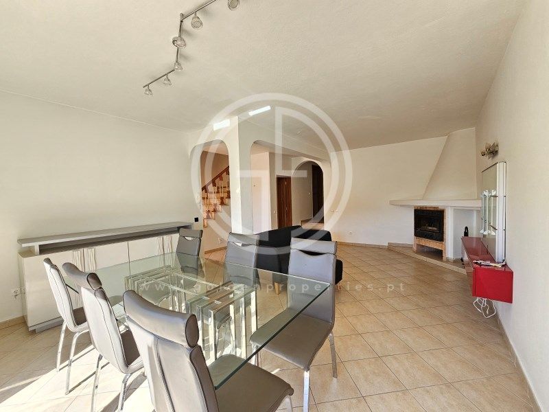 Property photo 3 of 30