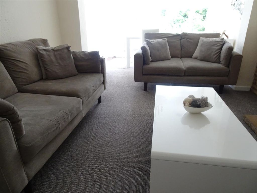 Property photo 2 of 11 Picture No. 03
