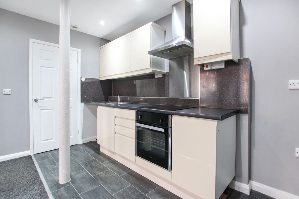 Property photo 3 of 11 Img_6134