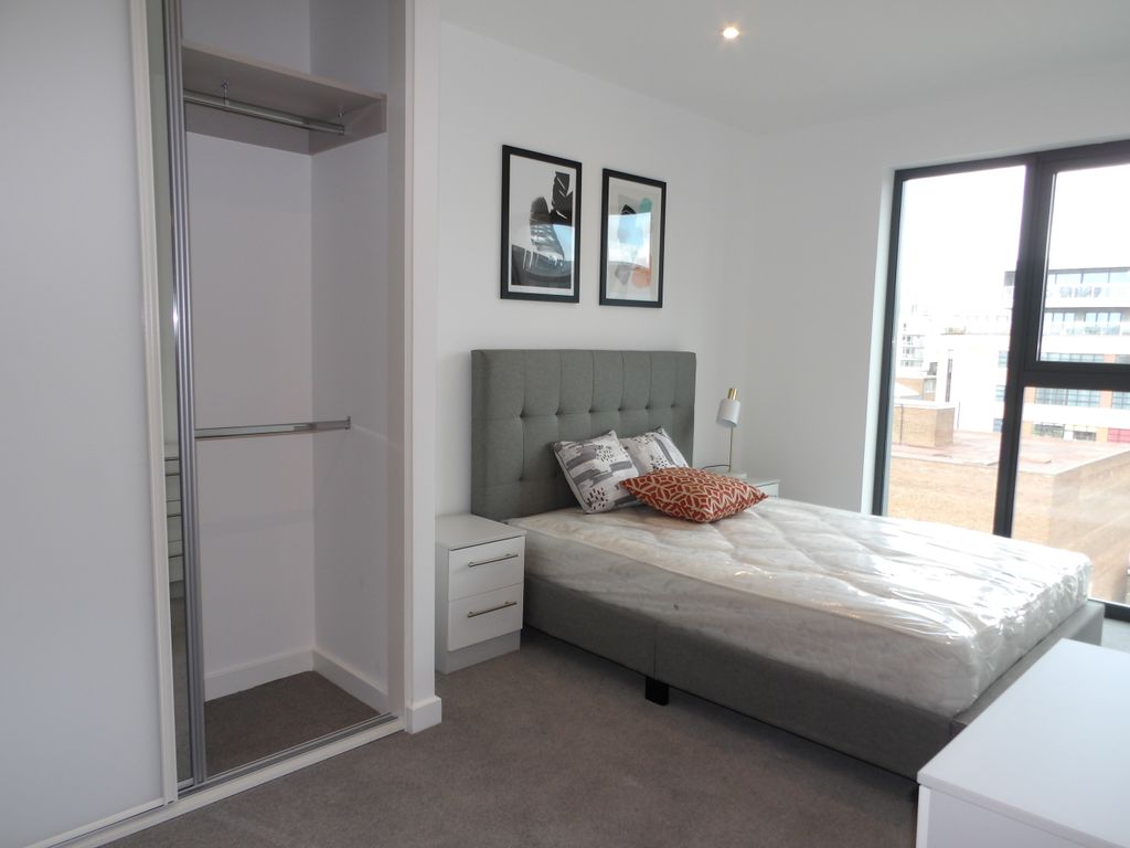 Property photo 3 of 6 Bedroom 1