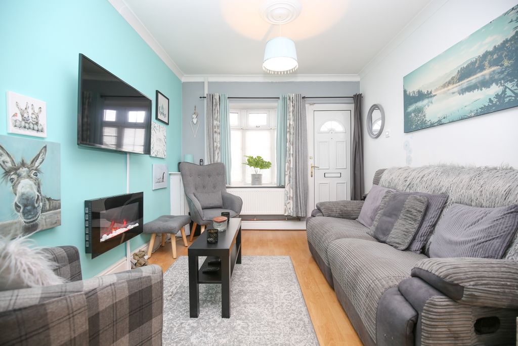 Property photo 3 of 16 Mw-2956