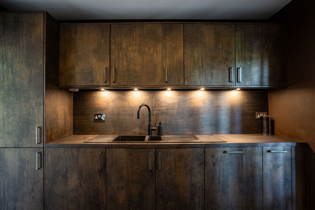 Additional image 10 of 2 bed flat for saleTelford Road, Bridgnorth WV15