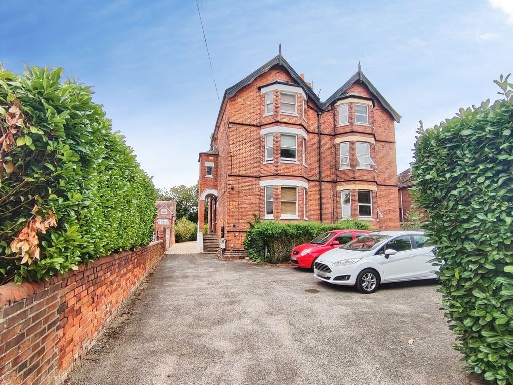 Property photo 1 of 11 Pbox-Img.Jpg