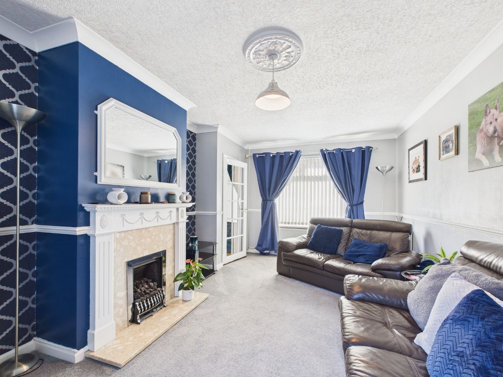 Property photo 3 of 24 4492008