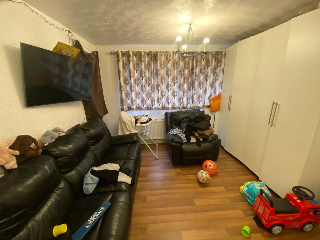 Property photo 2 of 6 Whatsapp Image 2025-02-07 At 18.30.37 (1)