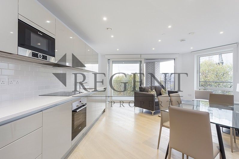 Property photo 2 of 7 Kitchen