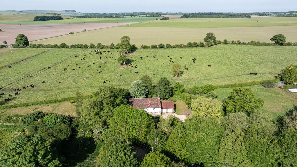 Property photo 1 of 32 Meadow Cottage-67.Jpg