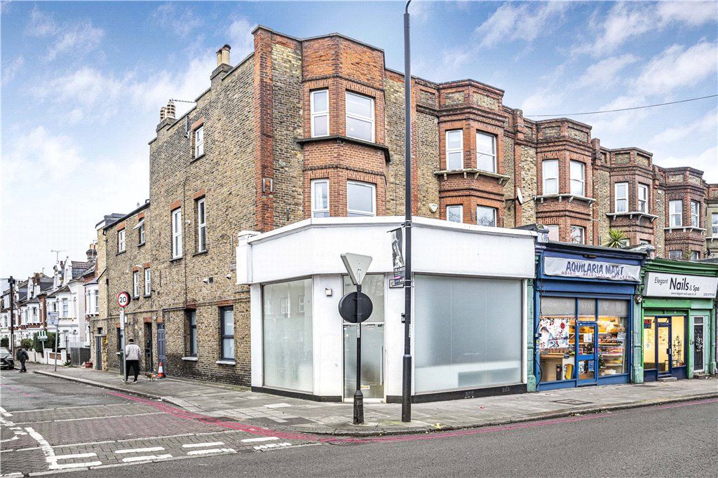 Property photo 1 of 10 Exterior