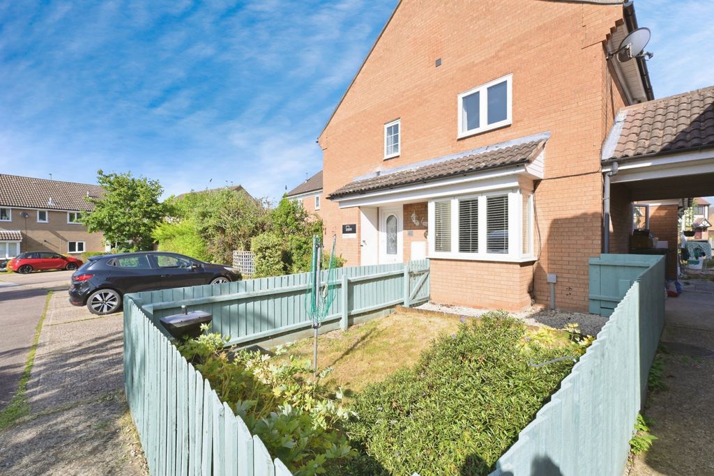 Property photo 1 of 11