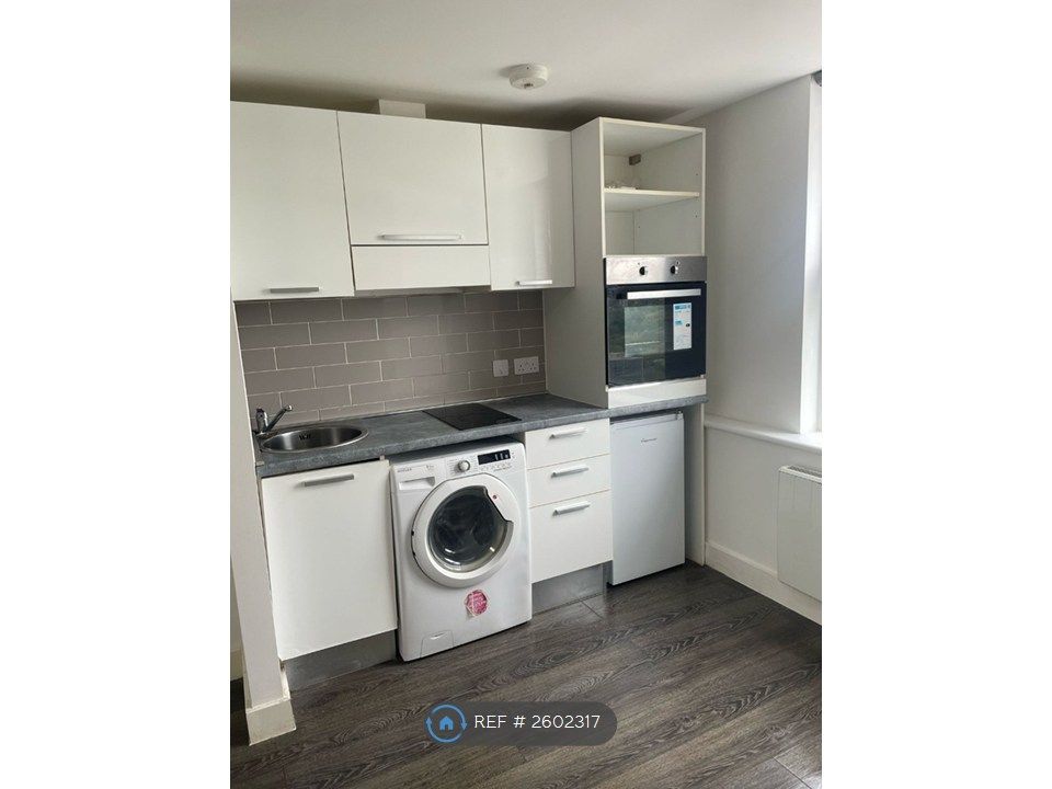 Property photo 2 of 4