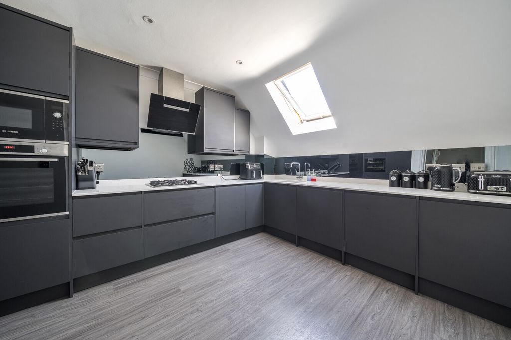 Property photo 2 of 13 1481827-6-6A3A8A7...