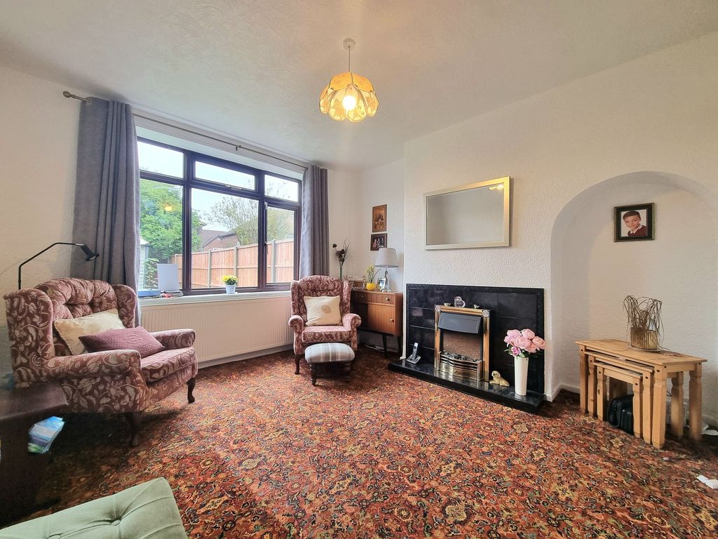 Property photo 2 of 19