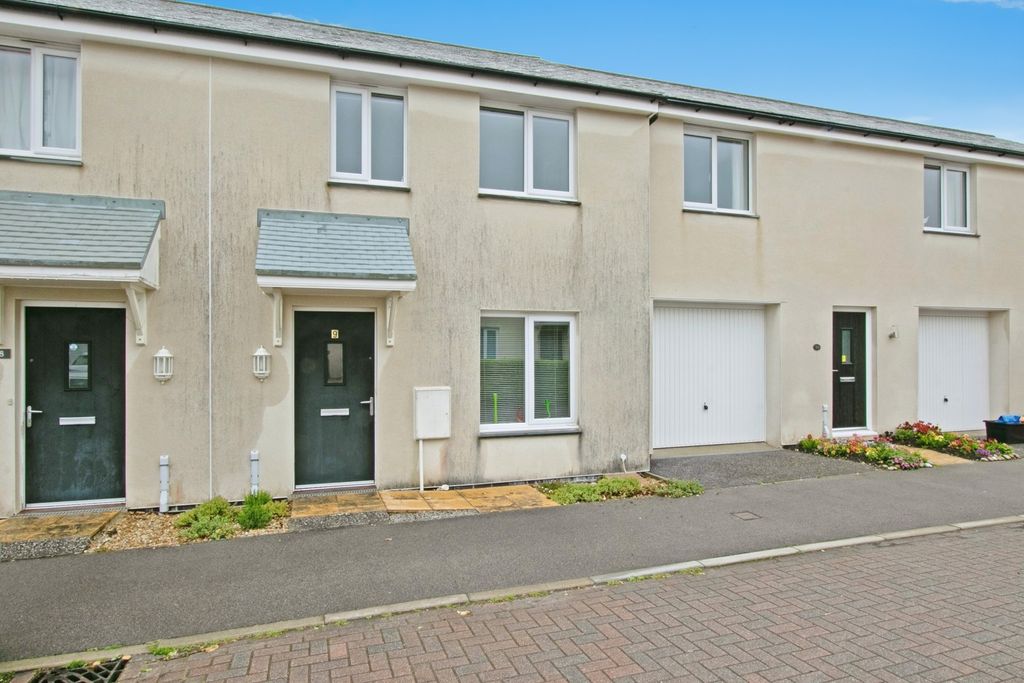 Property photo 1 of 15 Front
