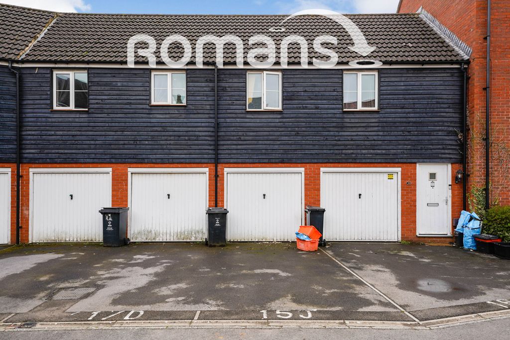 Property photo 1 of 10 1