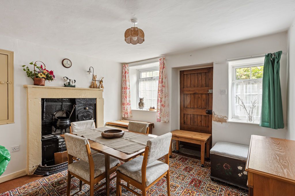 Additional image 4 of 3 bed terraced house for saleCastle Road, Pickering YO18