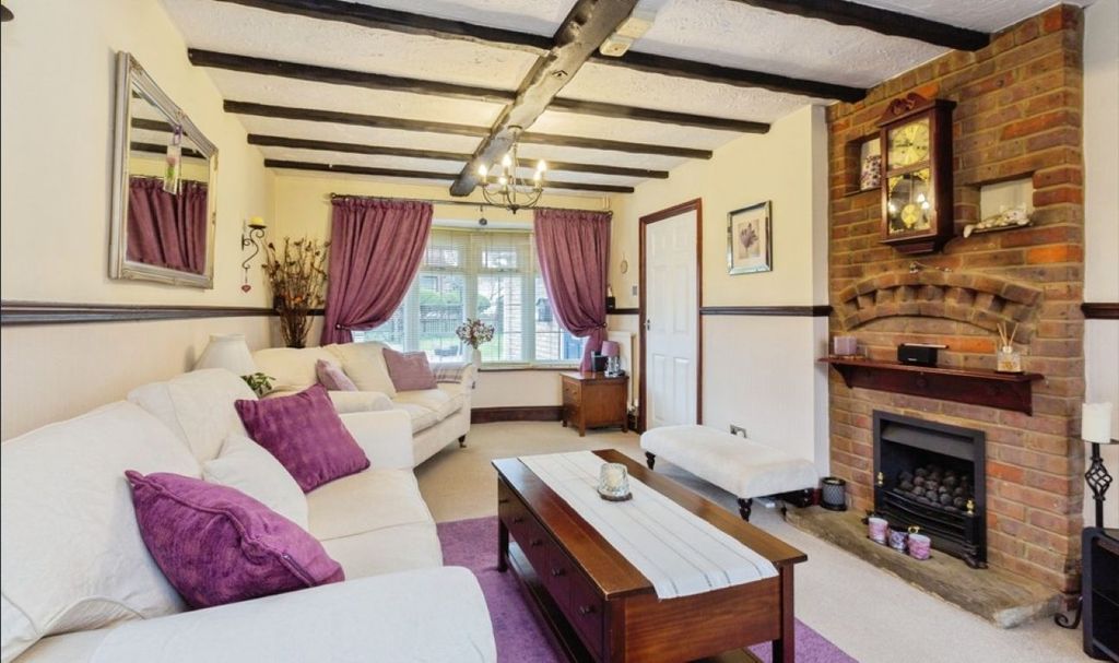 Property photo 2 of 21