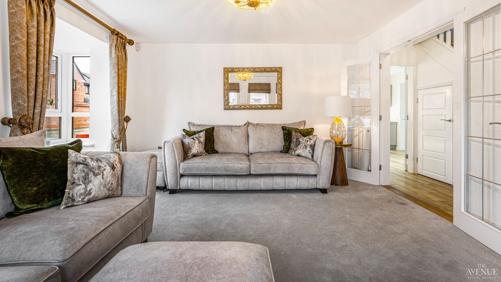 Property photo 3 of 27 4466775