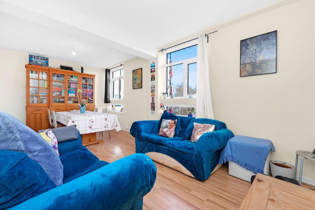 Property photo 2 of 12 1.Jpg