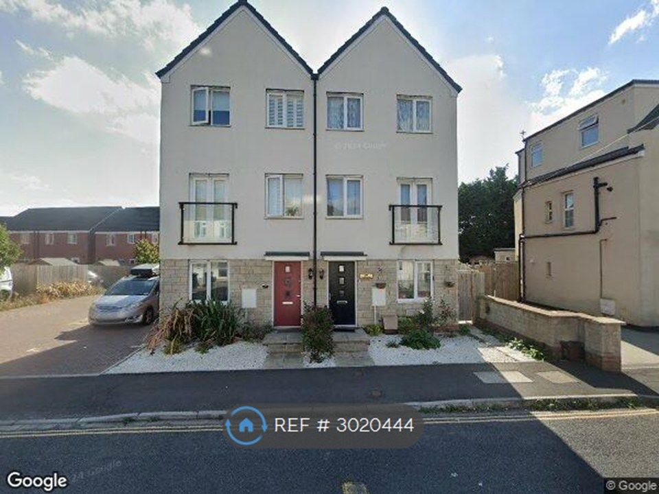 Property photo 1 of 1