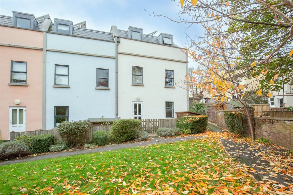 Property photo 1 of 13 Picture No. 19