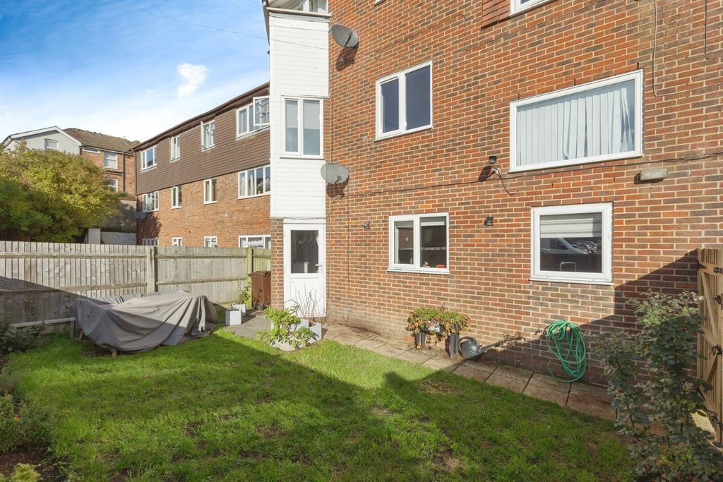 Property photo 1 of 15 Photo