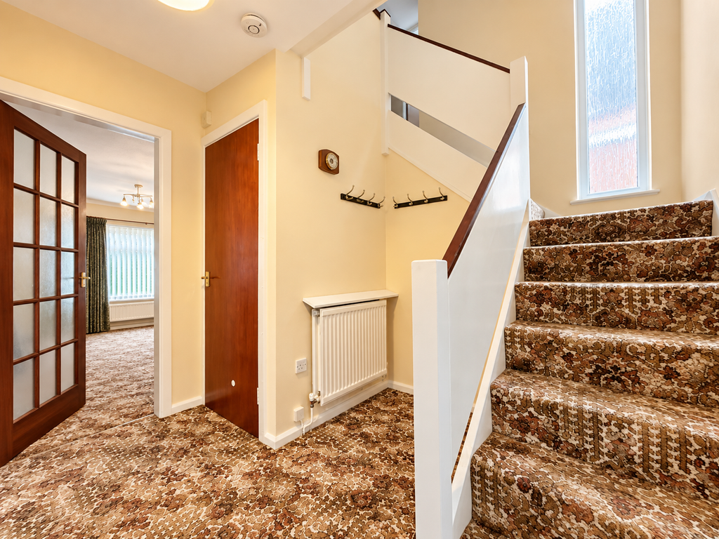 Property photo 3 of 17 B85Dd1A7-7Db9-4E56-Bf7F-Bc9B979Ff9Ec