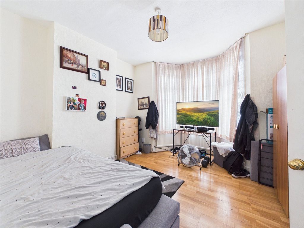 Property photo 2 of 13 Picture No. 02