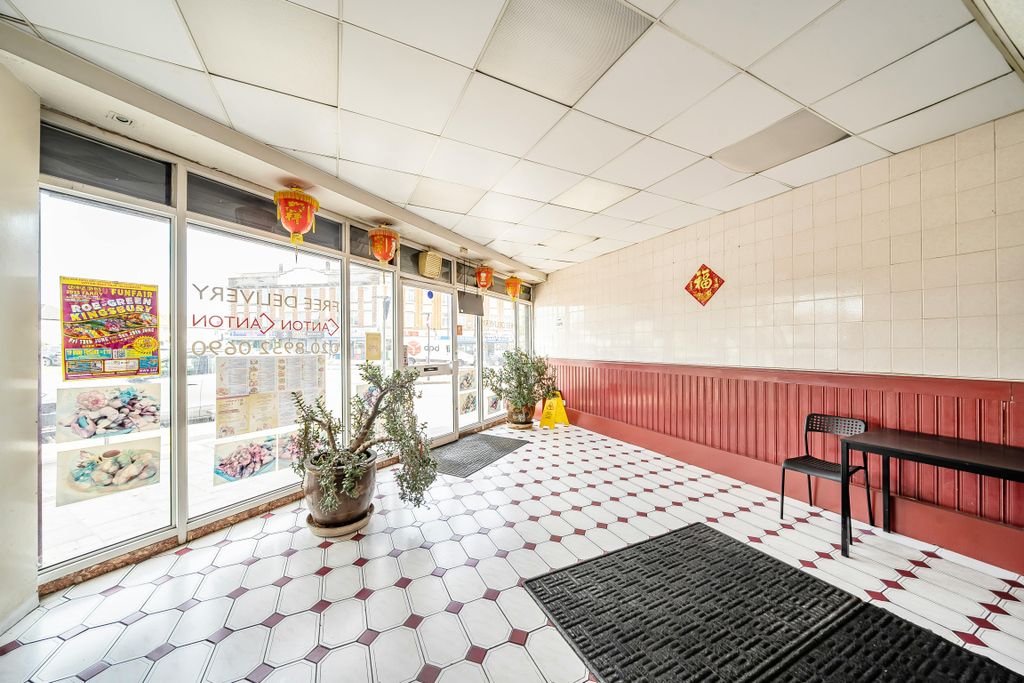 Property photo 3 of 10 131222426855889E752c1Arw.Jpg