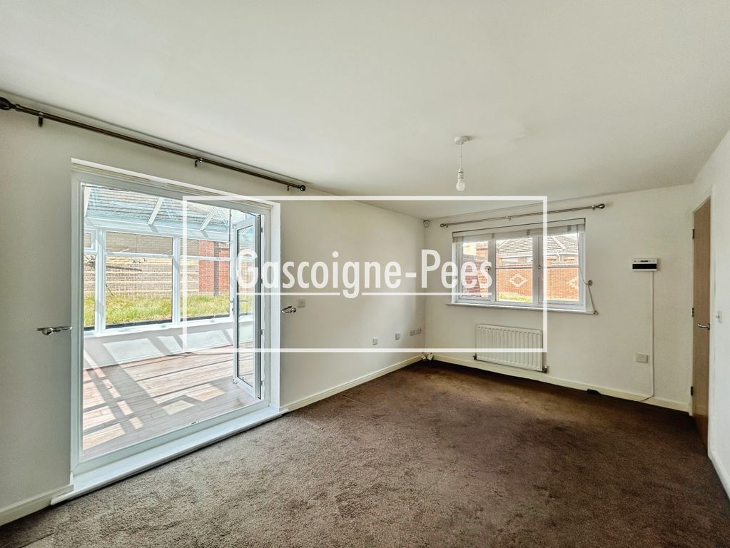 Property photo 3 of 11
