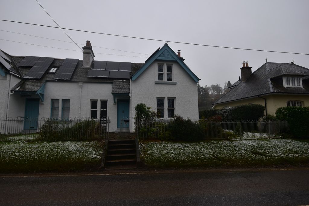 Property photo 1 of 11