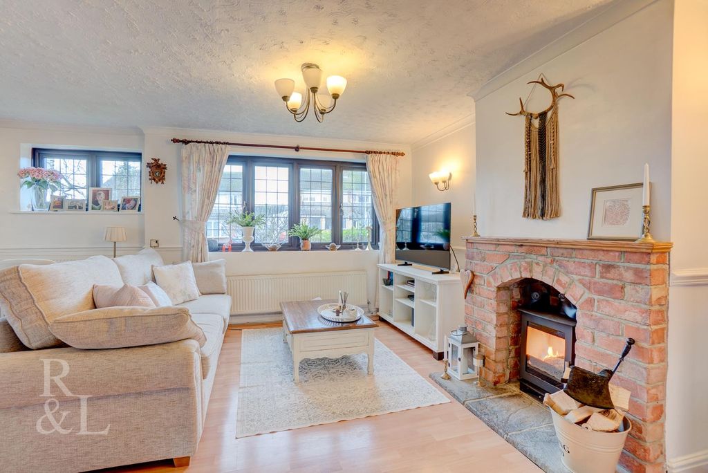 Property photo 2 of 18 Bb (17).Jpg