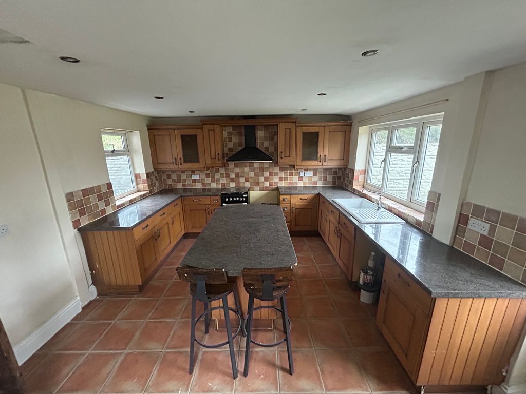 Property photo 2 of 10 Image
