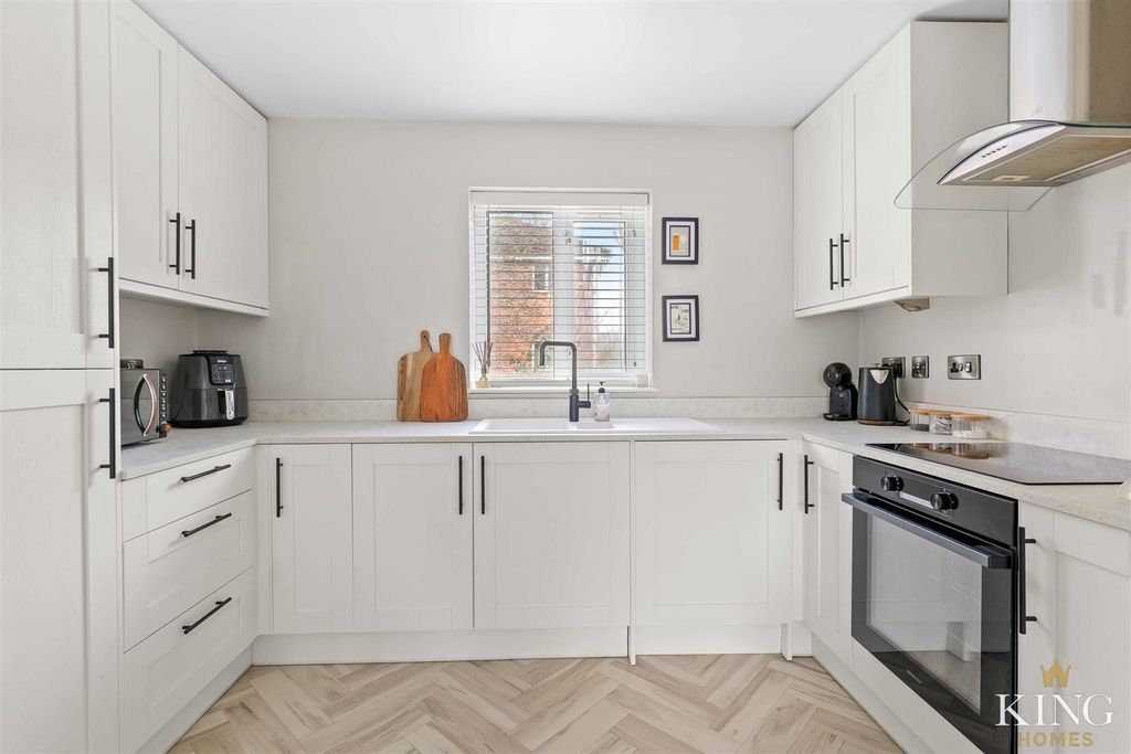 Property photo 2 of 11 King Homes-128.Jpg