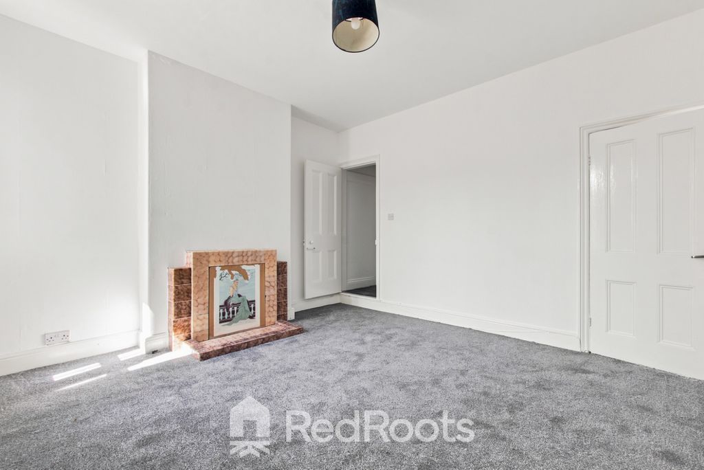 Property photo 3 of 23 5309183