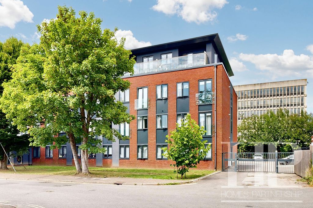 Property photo 3 of 22