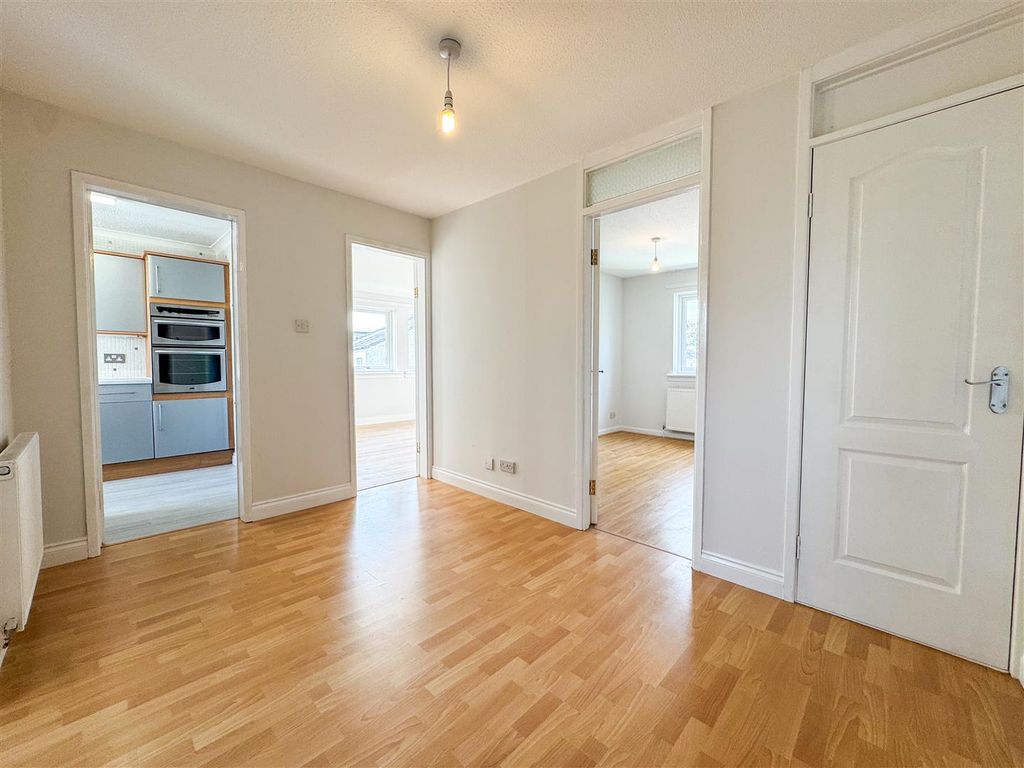 Property photo 2 of 19 Hall