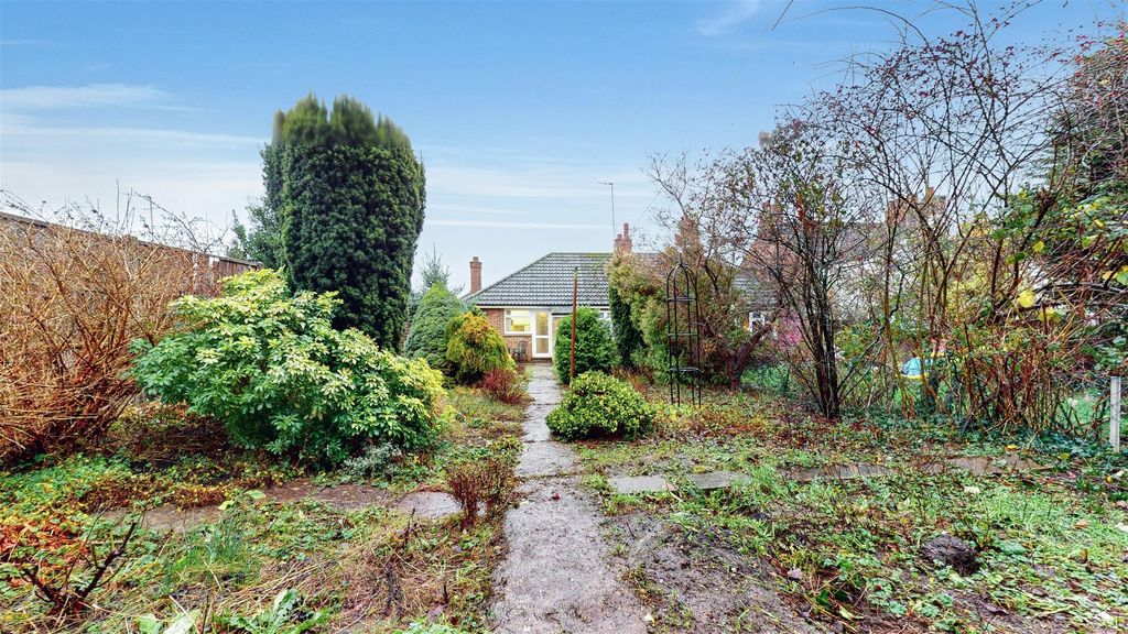 Property photo 3 of 12 12182025_175808.Jpg