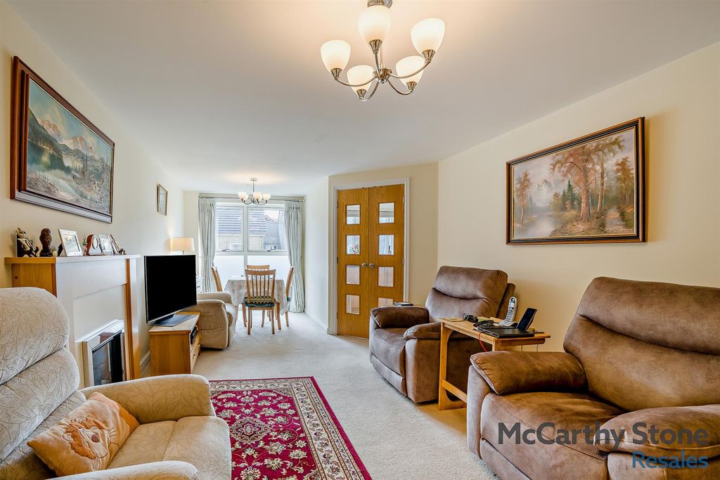 Property photo 3 of 12 Living Room