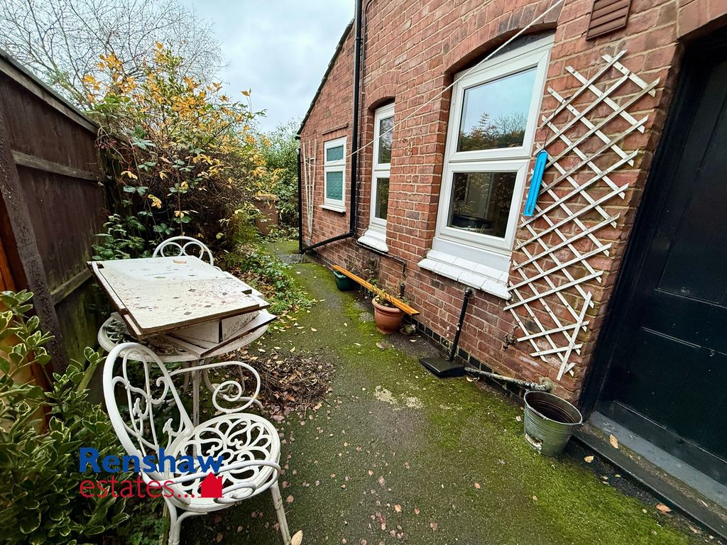 Additional image 6 of 3 bed semi-detached house for saleBarker Gate, Ilkeston, Derbyshire DE7